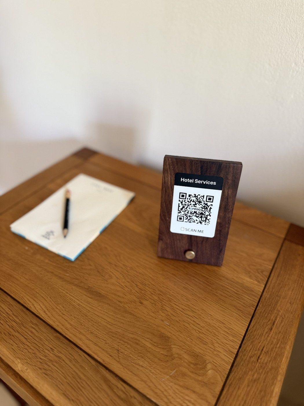 Guest room desk